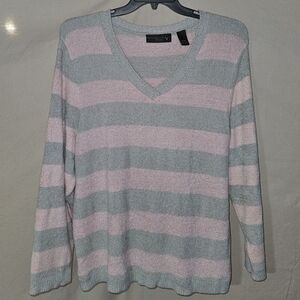 Venezia Women's V-Neck Sweater - Soft Pink and Light Gray